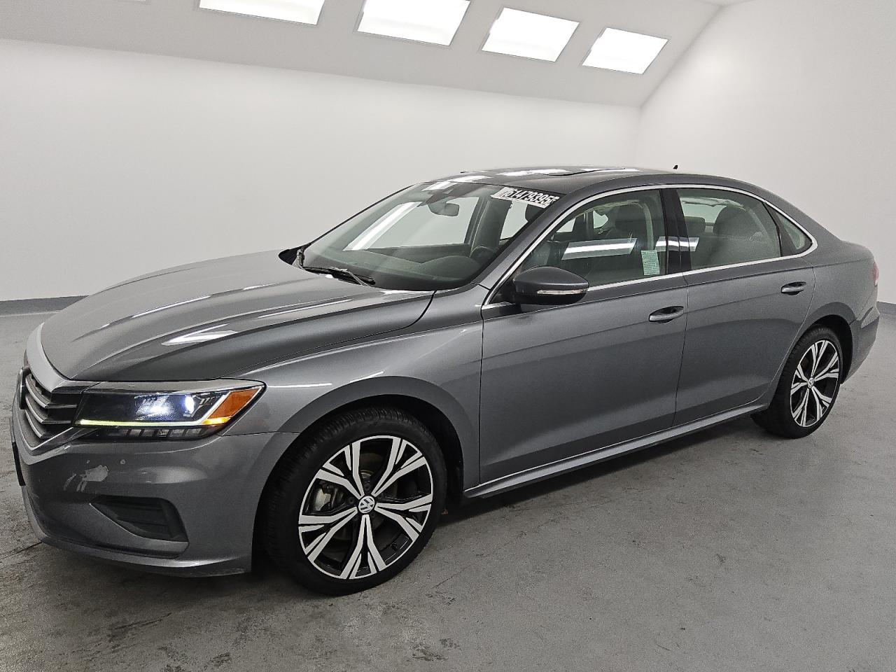 VOLKSWAGEN PASSAT SE 2021