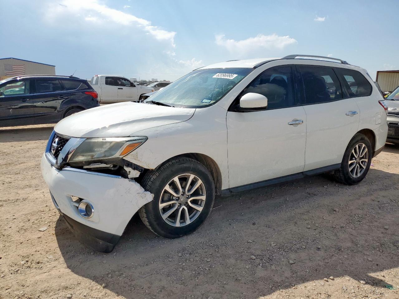 NISSAN PATHFINDER 2015