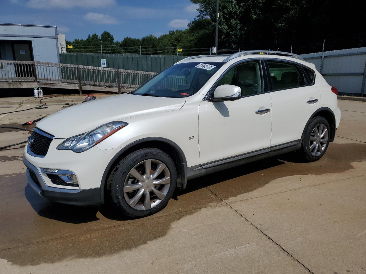 INFINITI QX50 2016