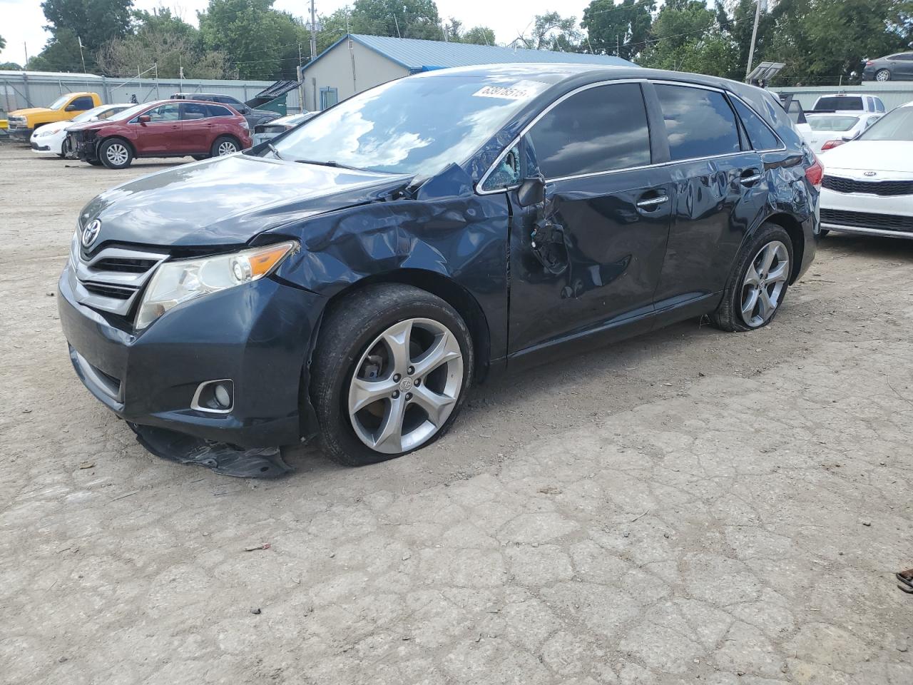 TOYOTA VENZA LE 2014