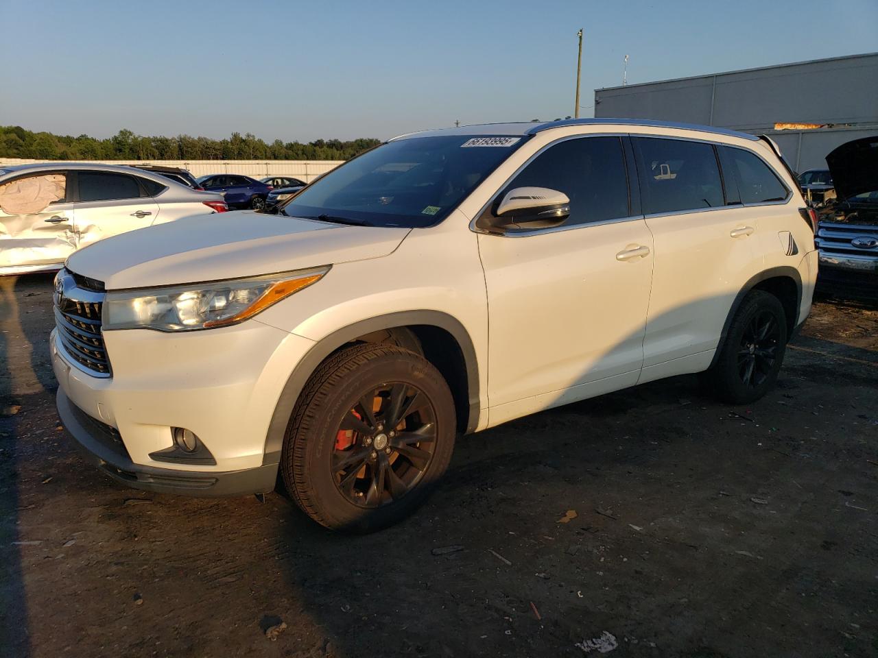 TOYOTA HIGHLANDER 2015