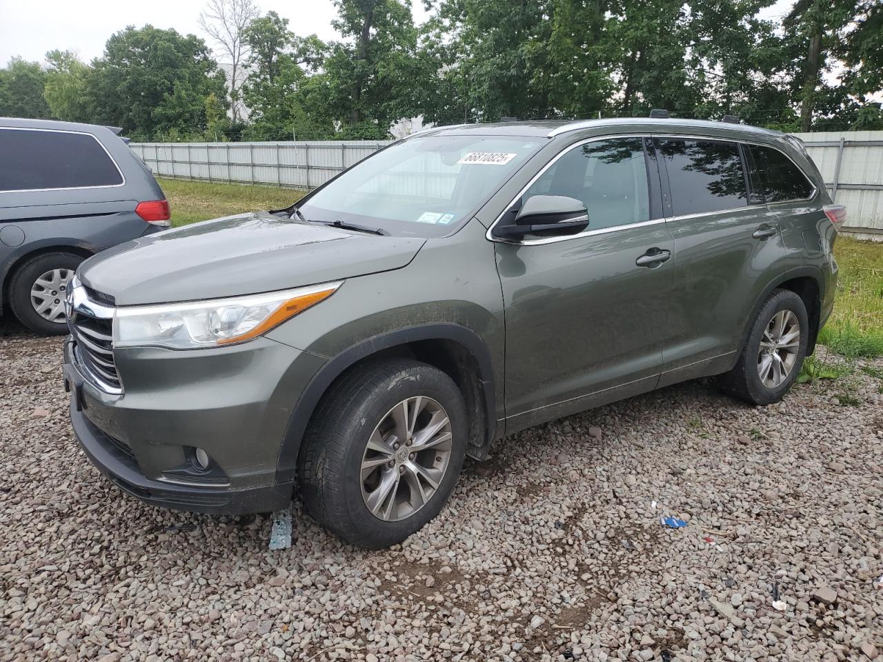 TOYOTA HIGHLANDER 2015