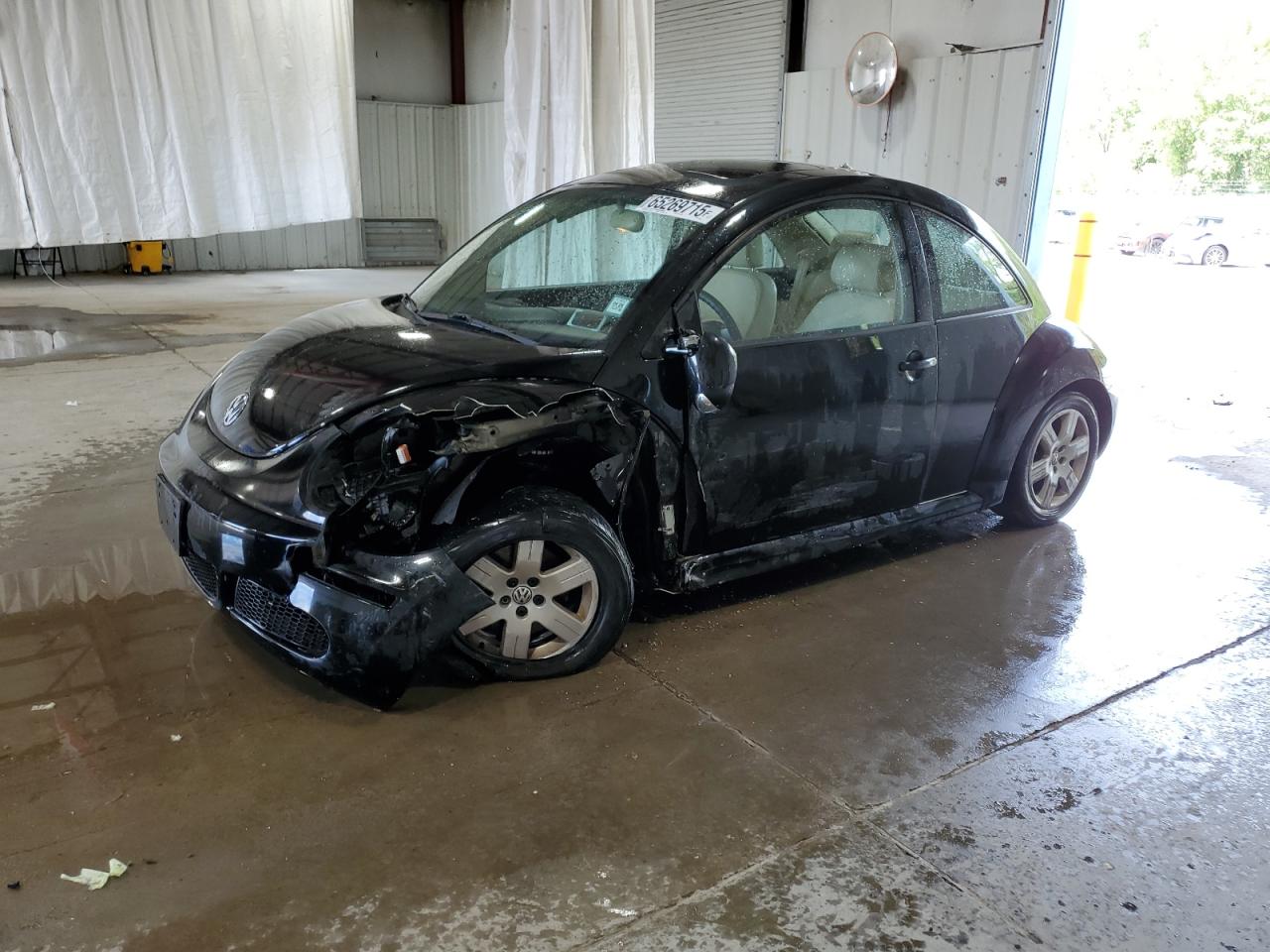 VOLKSWAGEN NEW BEETLE 2007