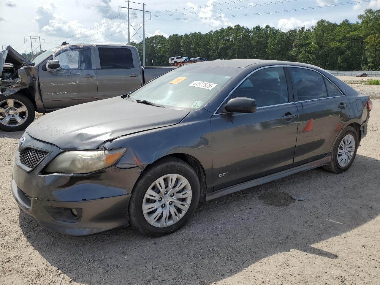 TOYOTA CAMRY BASE 2011