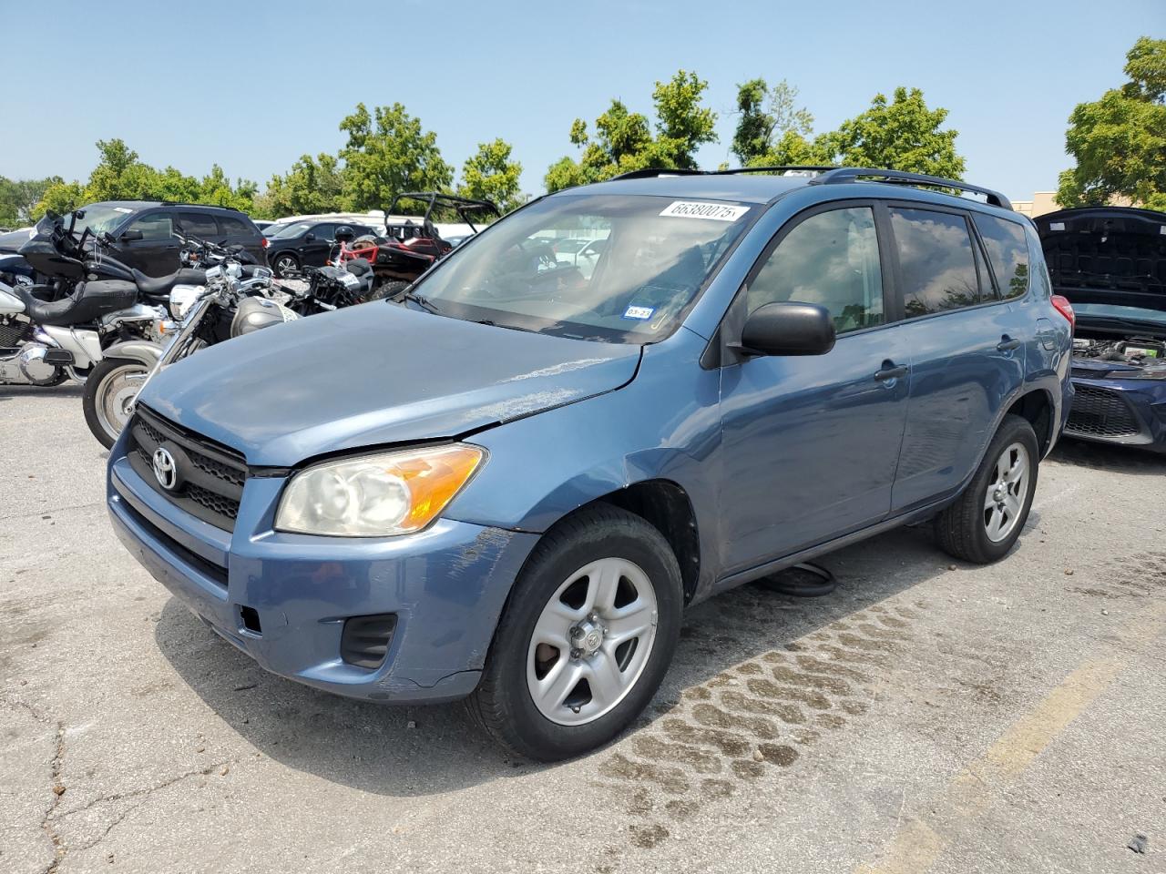 TOYOTA RAV4 2010