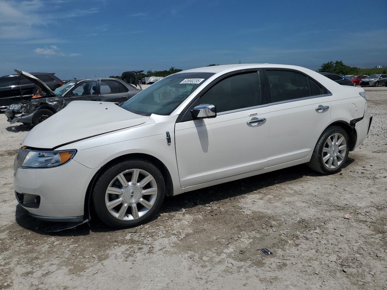 LINCOLN MKZ 2011