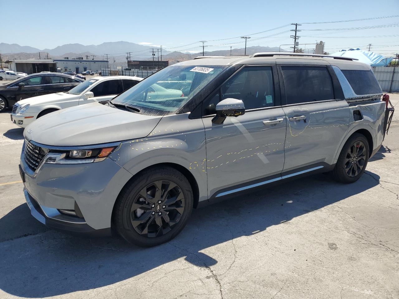 KIA CARNIVAL S 2024