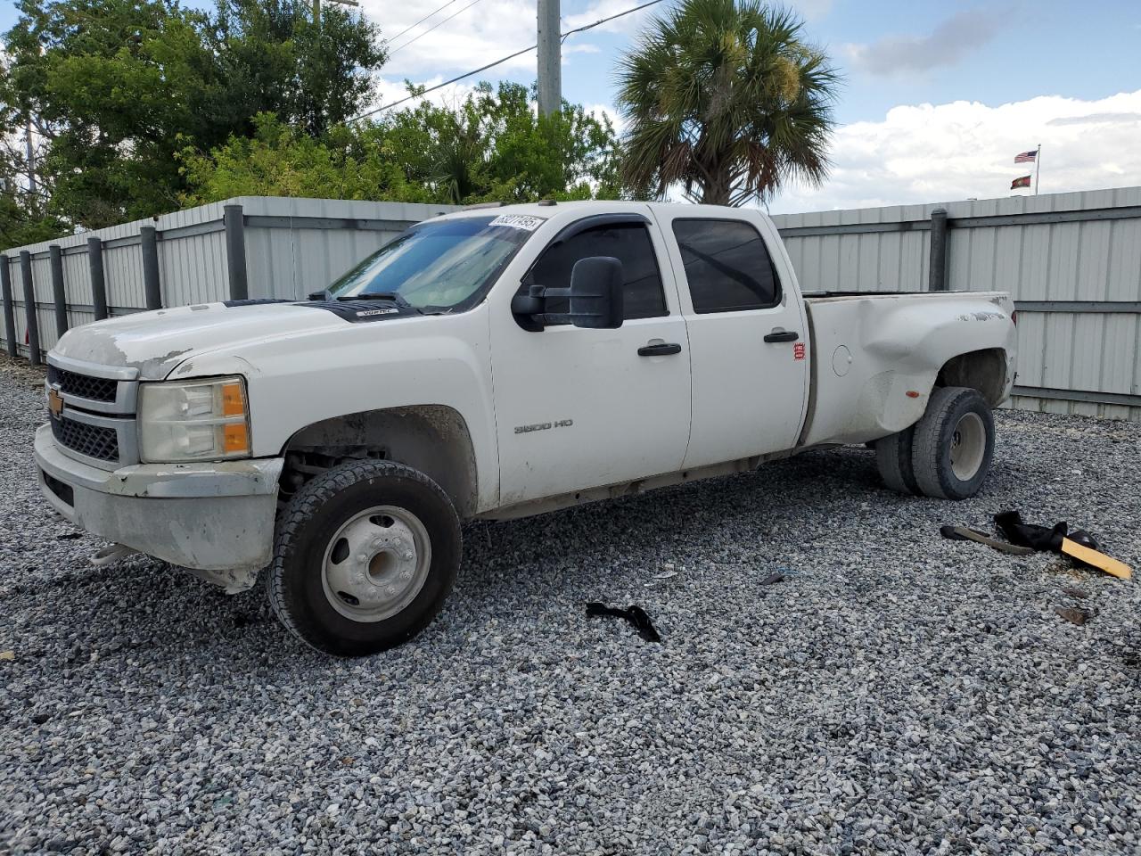 CHEVROLET SILVERADO 2013