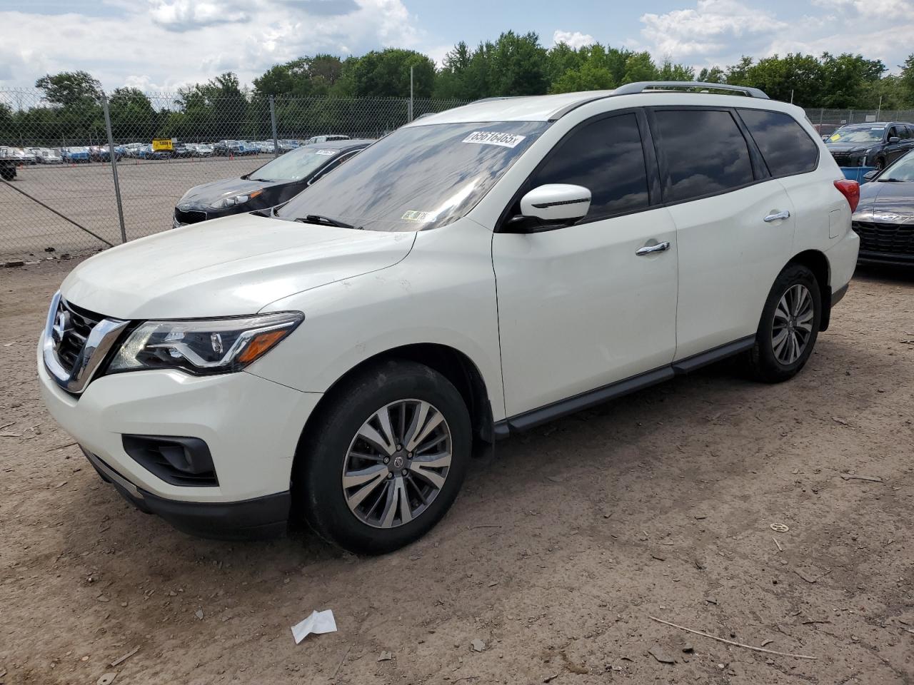 NISSAN PATHFINDER 2019