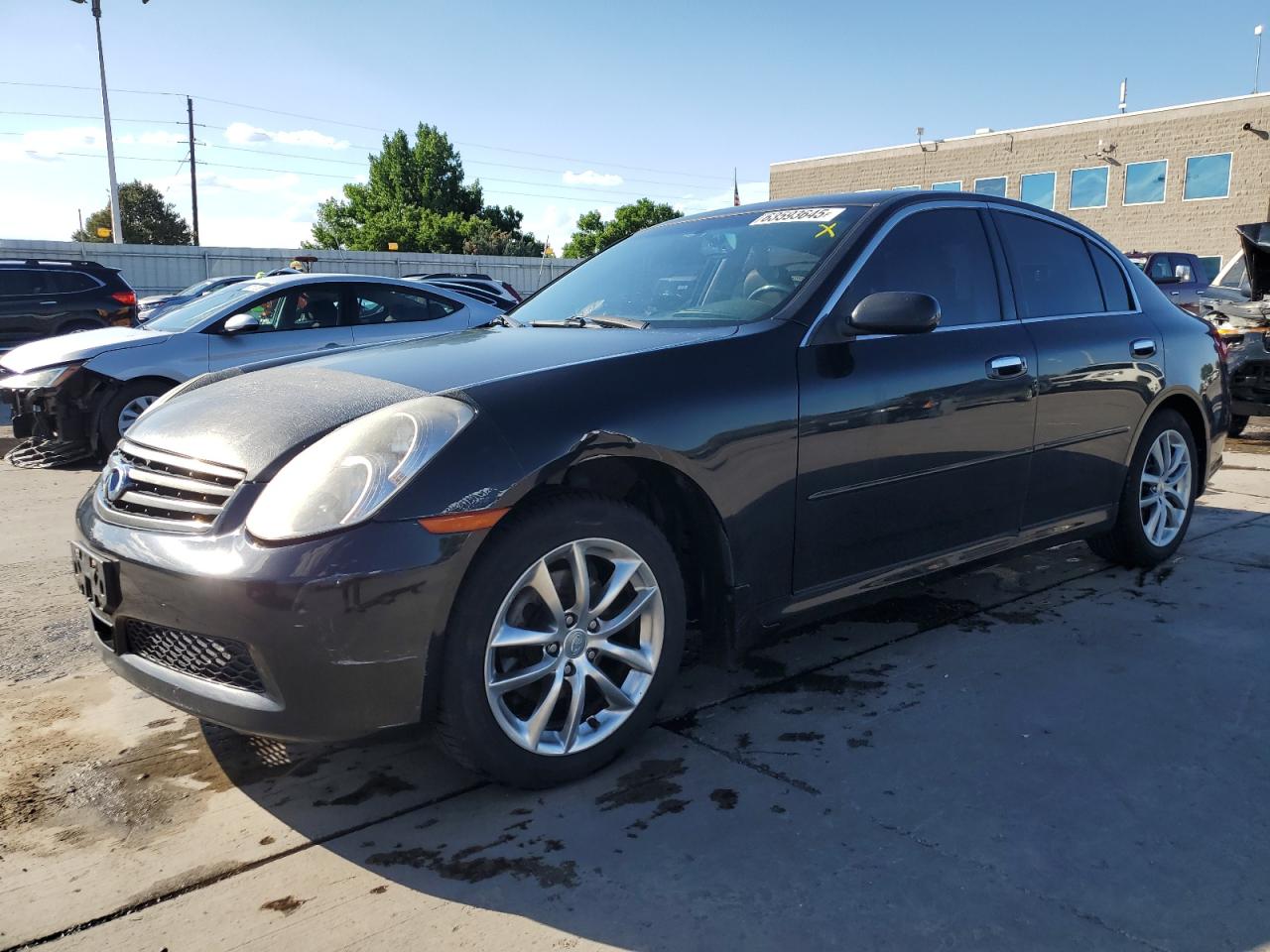 INFINITI G35 2005