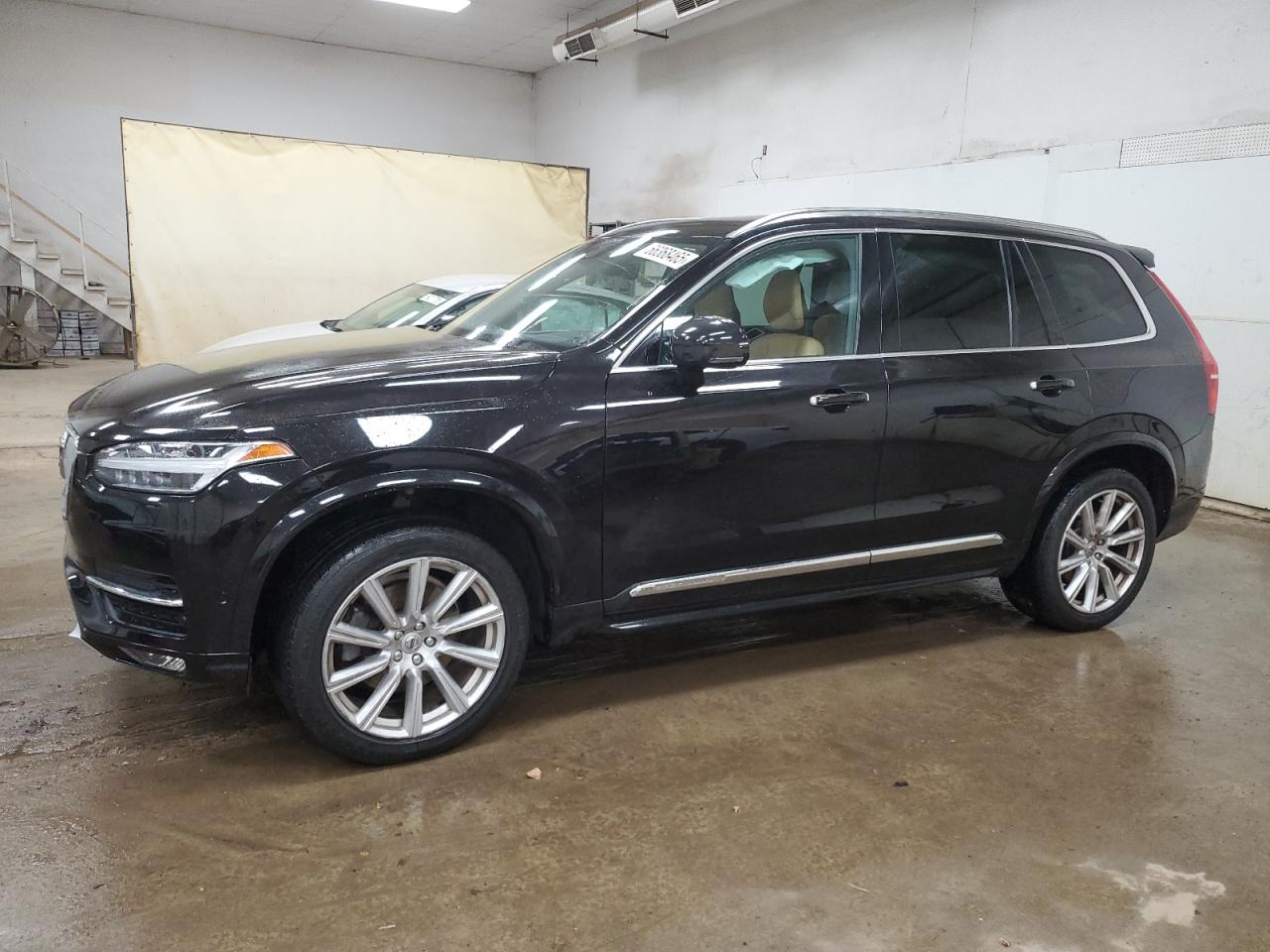 VOLVO XC90 T6 2016