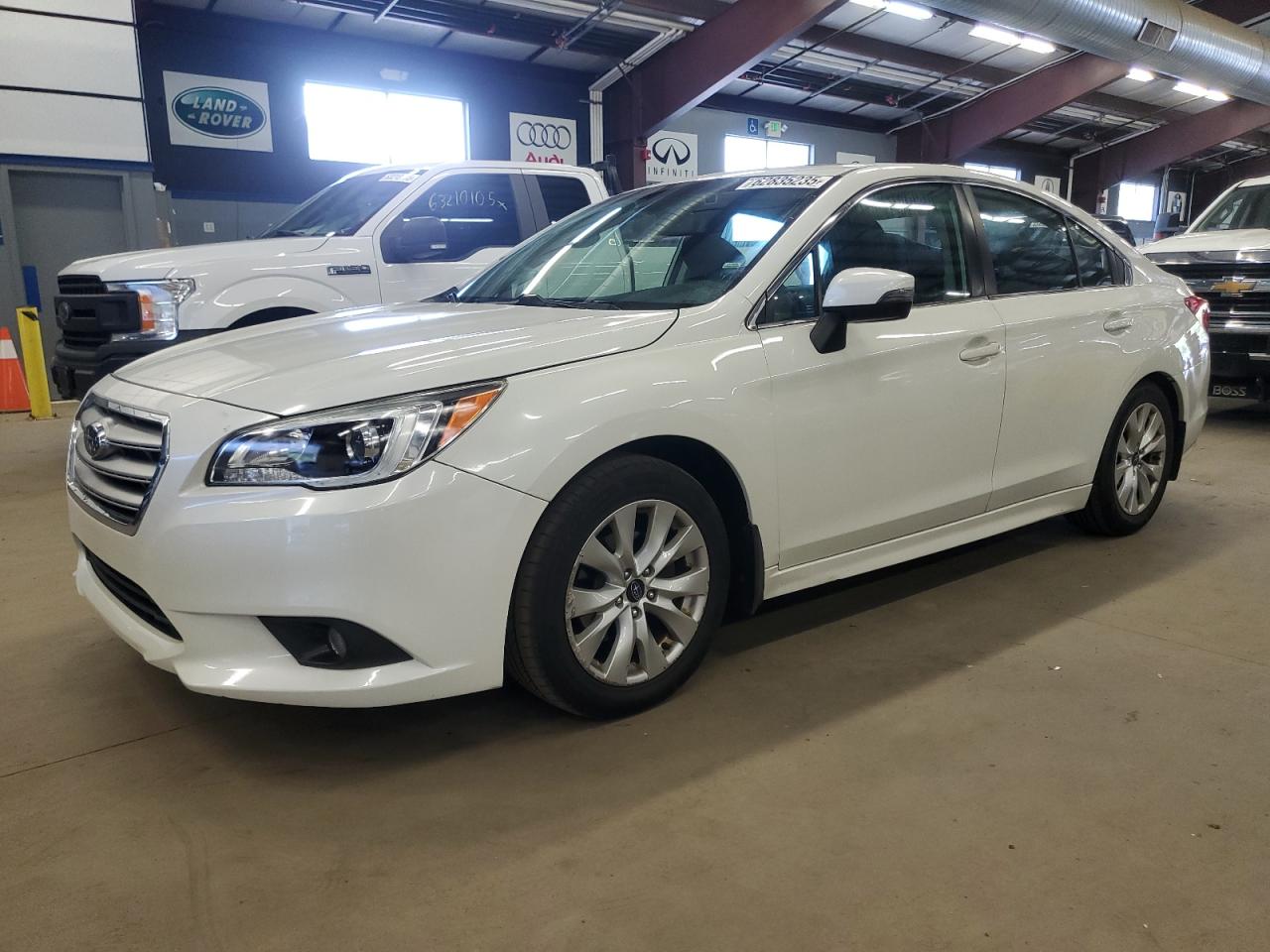 SUBARU LEGACY 2.5 2015