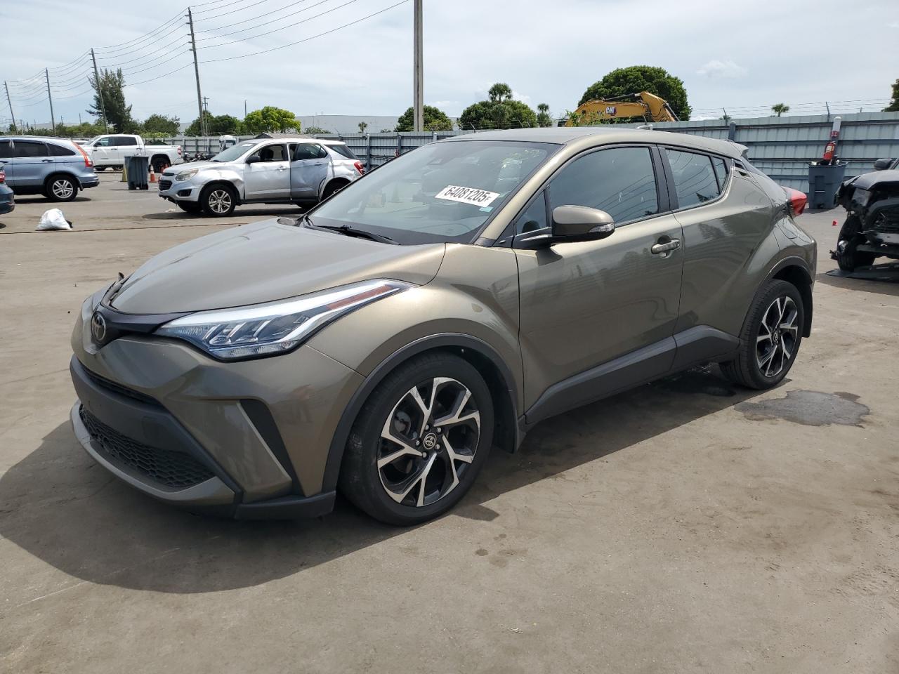 TOYOTA C-HR XLE 2021