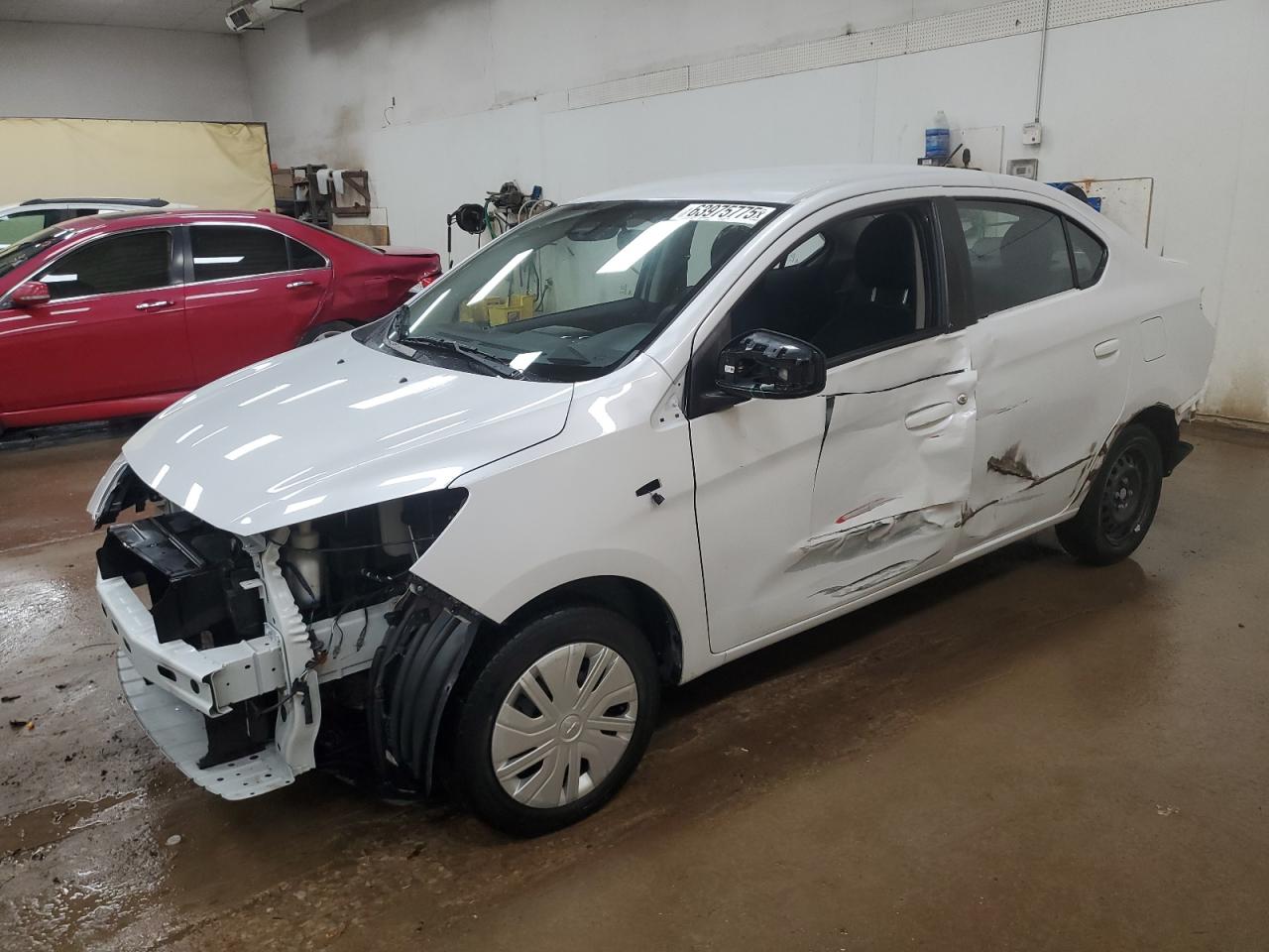 MITSUBISHI MIRAGE G4 2024