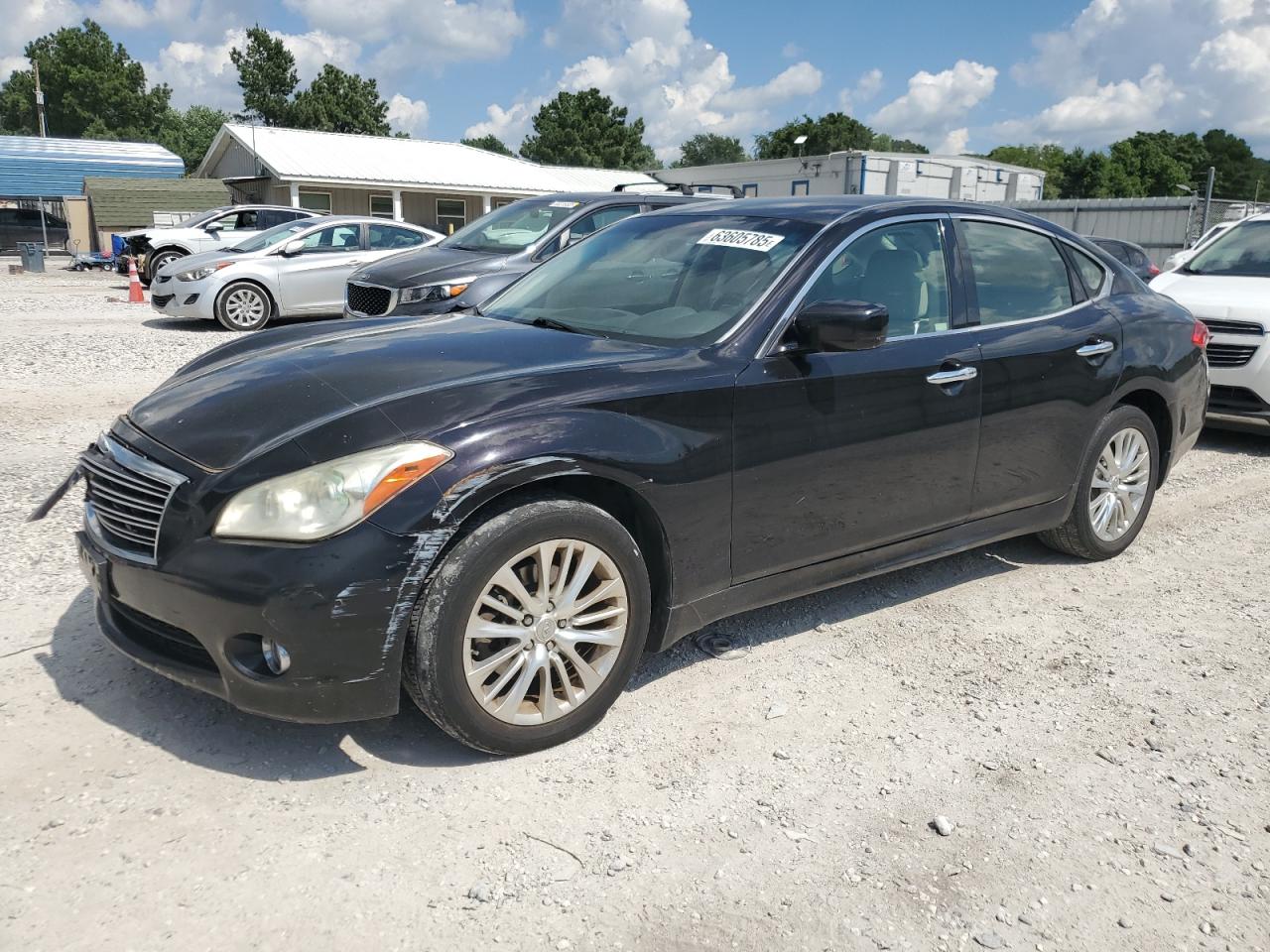 INFINITI M37 X 2011