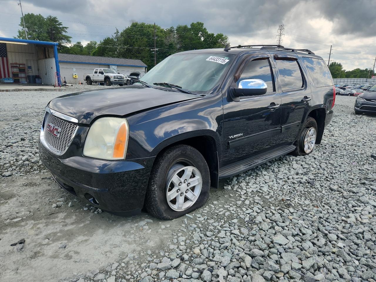 GMC YUKON SLT 2011