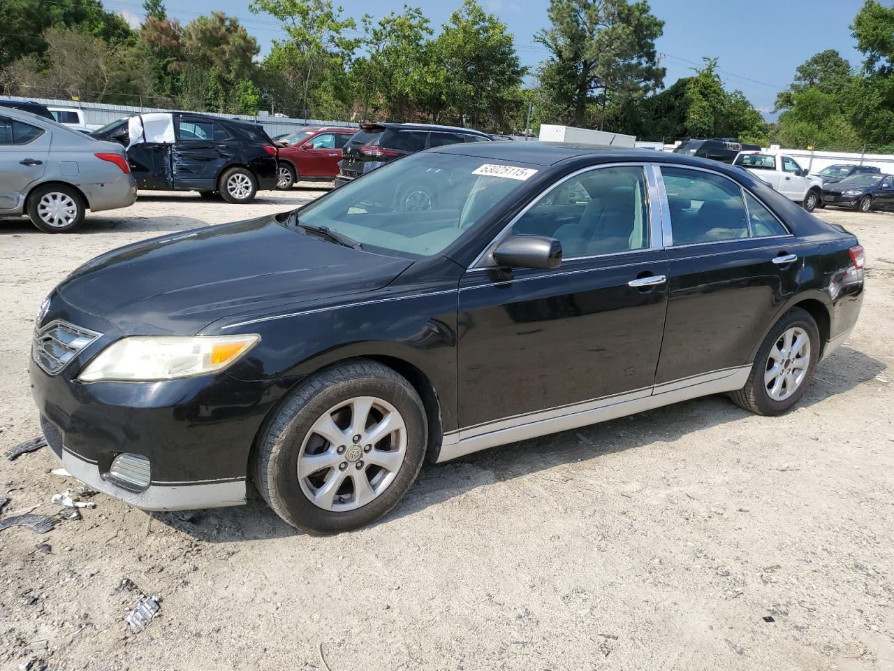 TOYOTA CAMRY BASE 2011