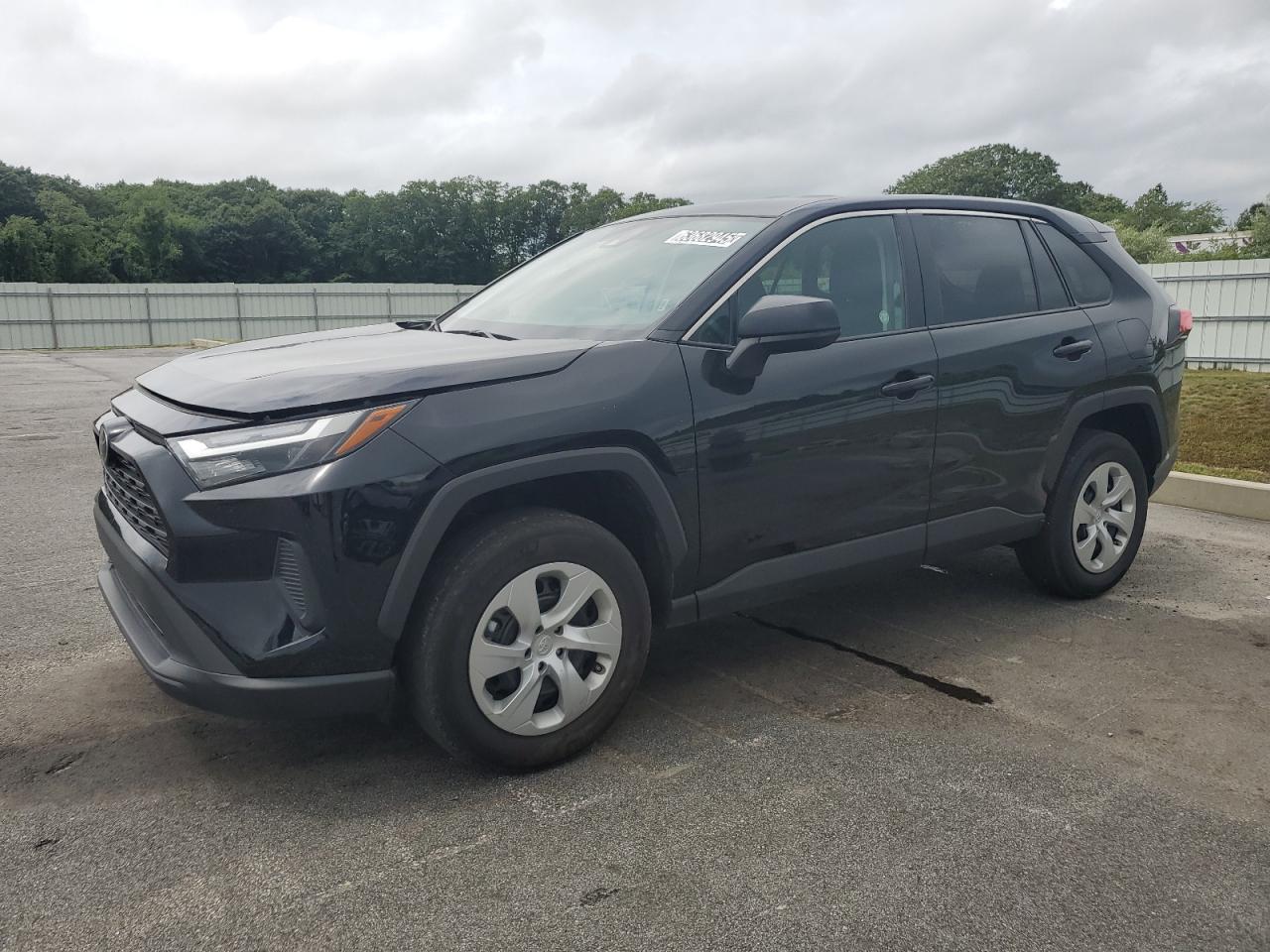 TOYOTA RAV4 LE 2024