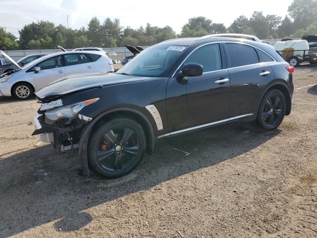 INFINITI FX35 2011