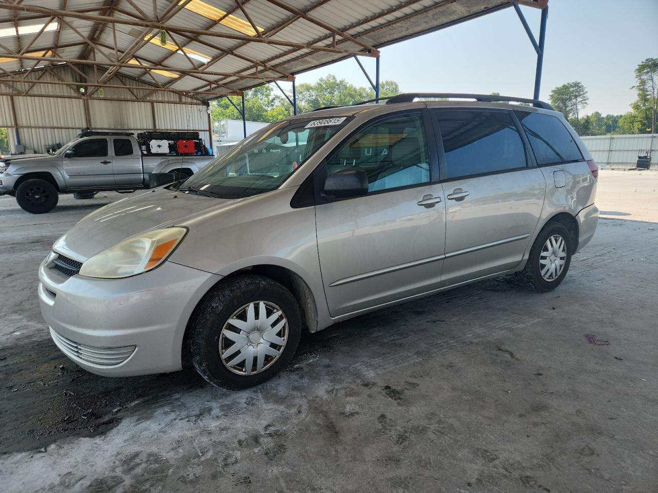 TOYOTA SIENNA CE 2004