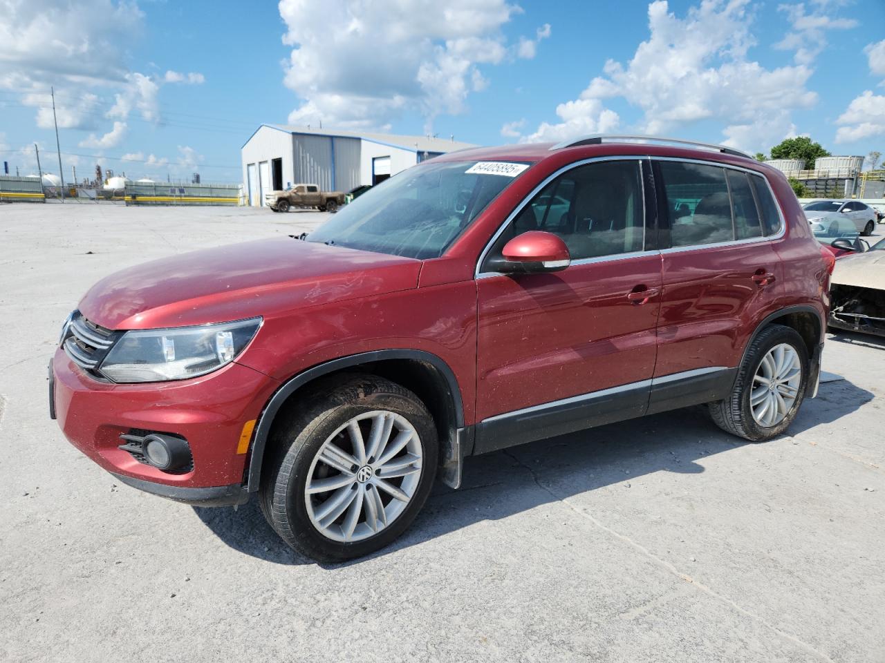 VOLKSWAGEN TIGUAN S 2014