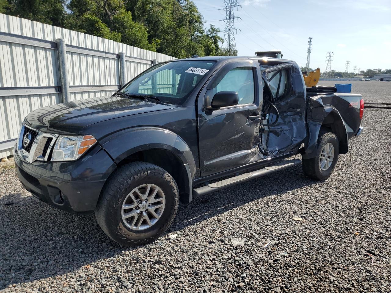 NISSAN FRONTIER 2014
