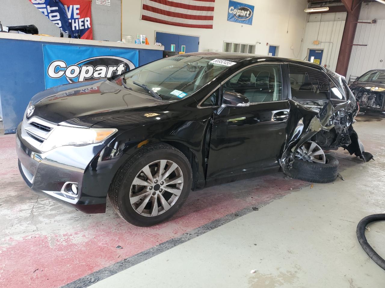 TOYOTA VENZA LE 2015
