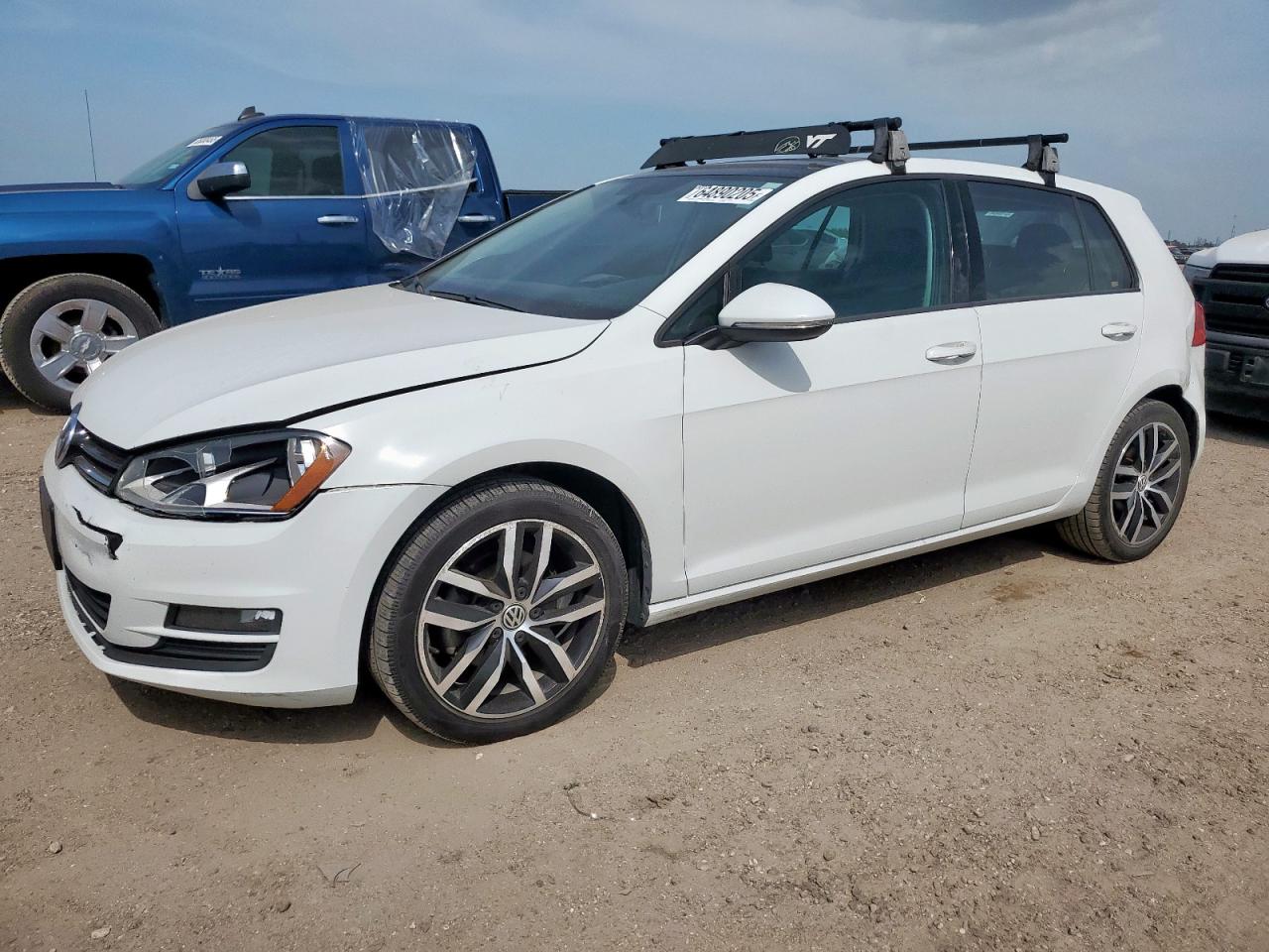 VOLKSWAGEN GOLF 2015