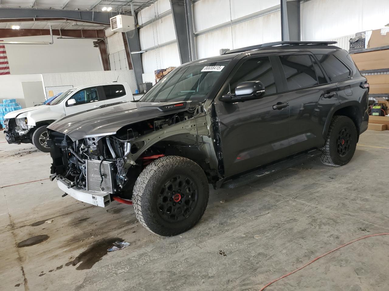 TOYOTA SEQUOIA SR 2024