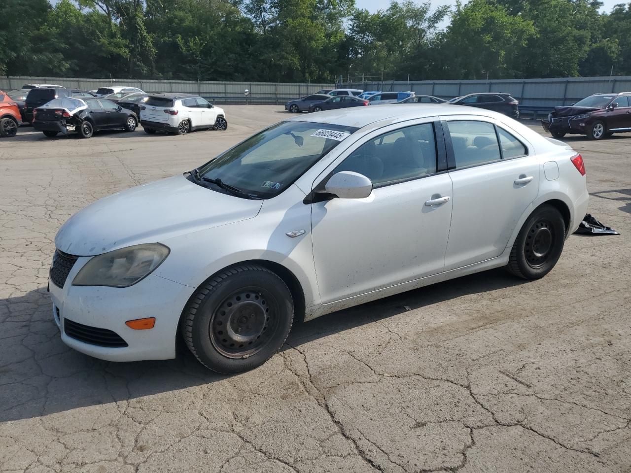 SUZUKI KIZASHI S 2010