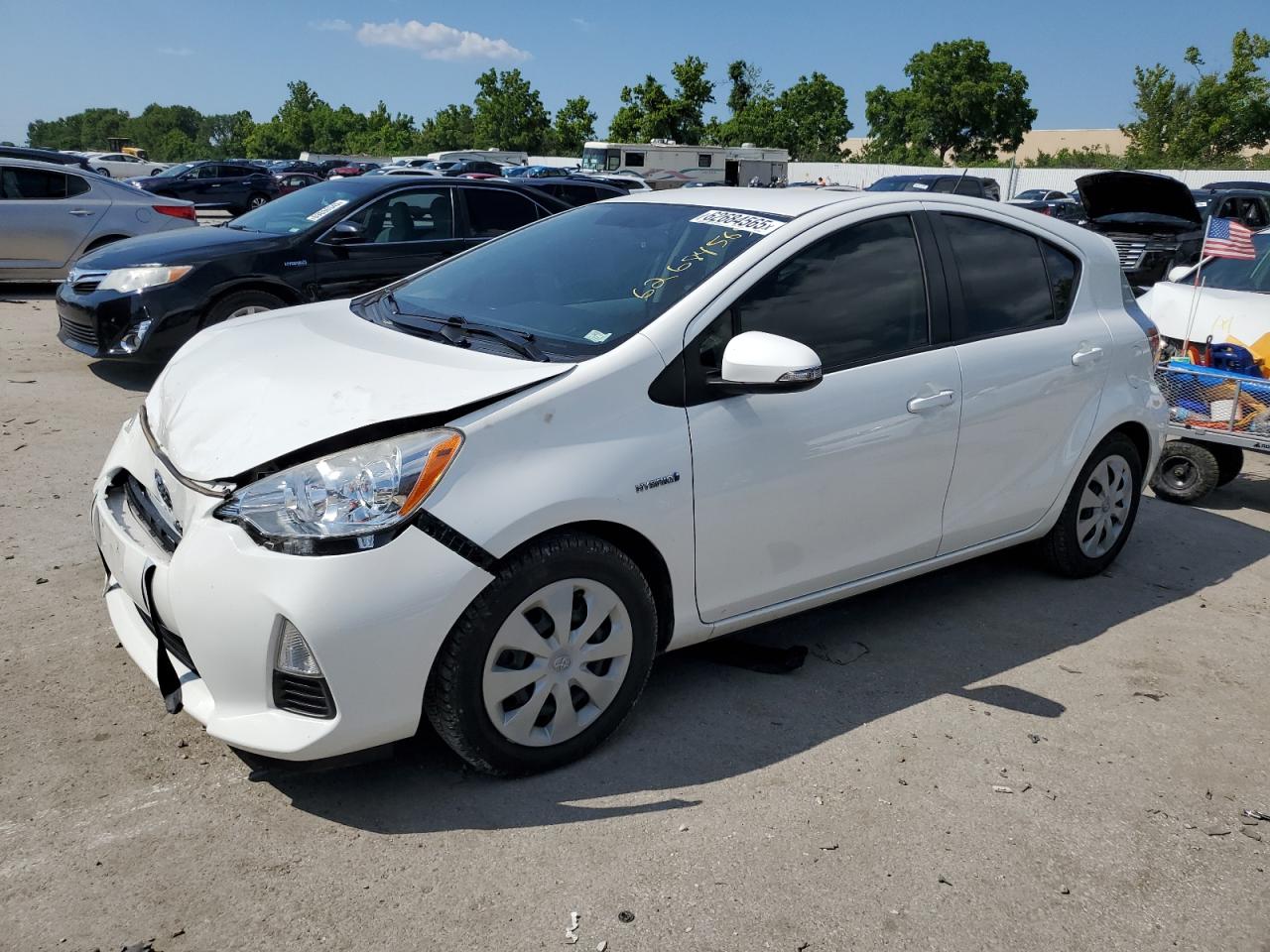 TOYOTA PRIUS C 2012