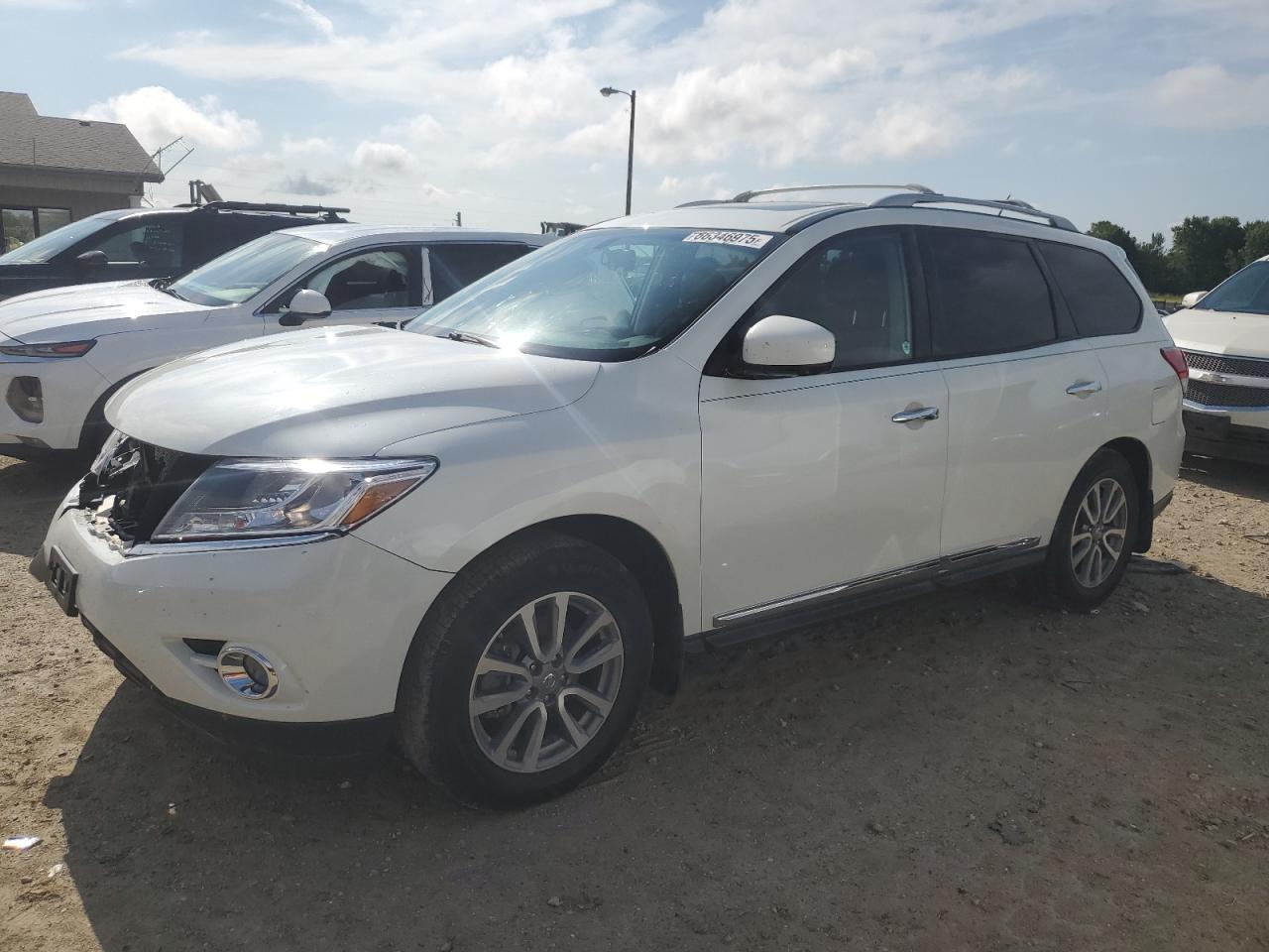 NISSAN PATHFINDER 2016