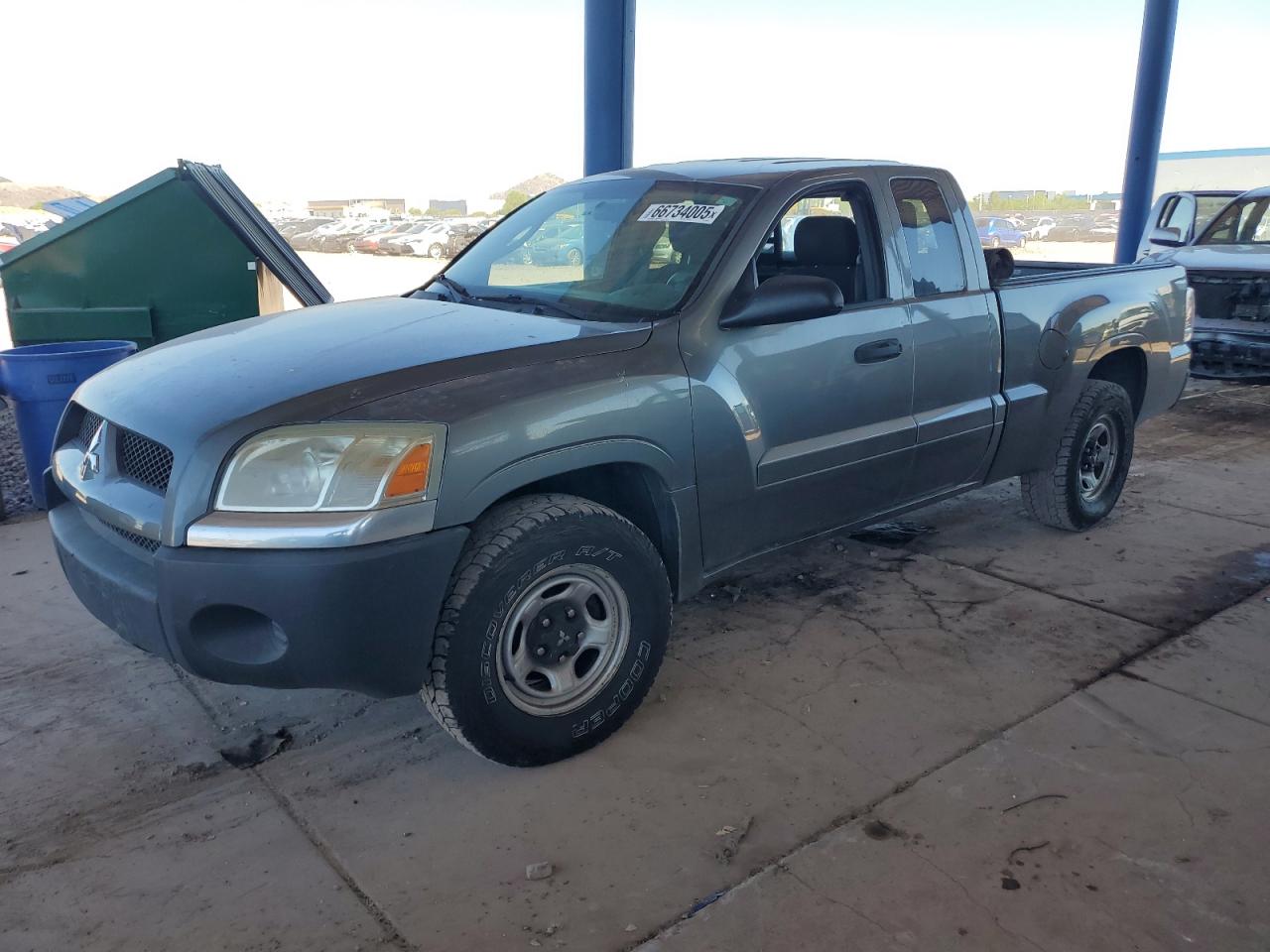 MITSUBISHI RAIDER LS 2006