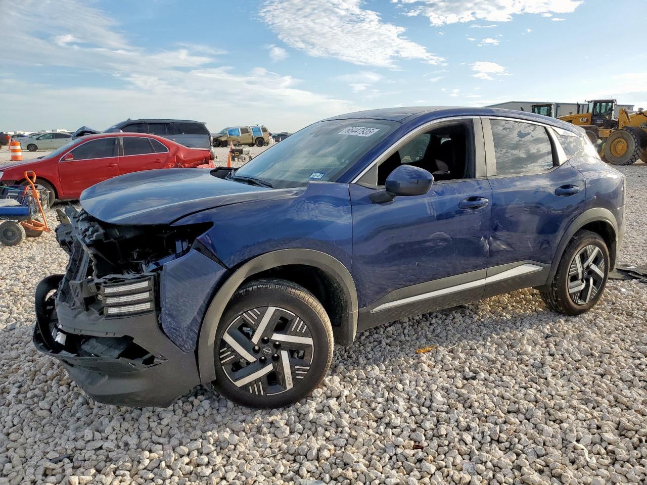 NISSAN KICKS 2025