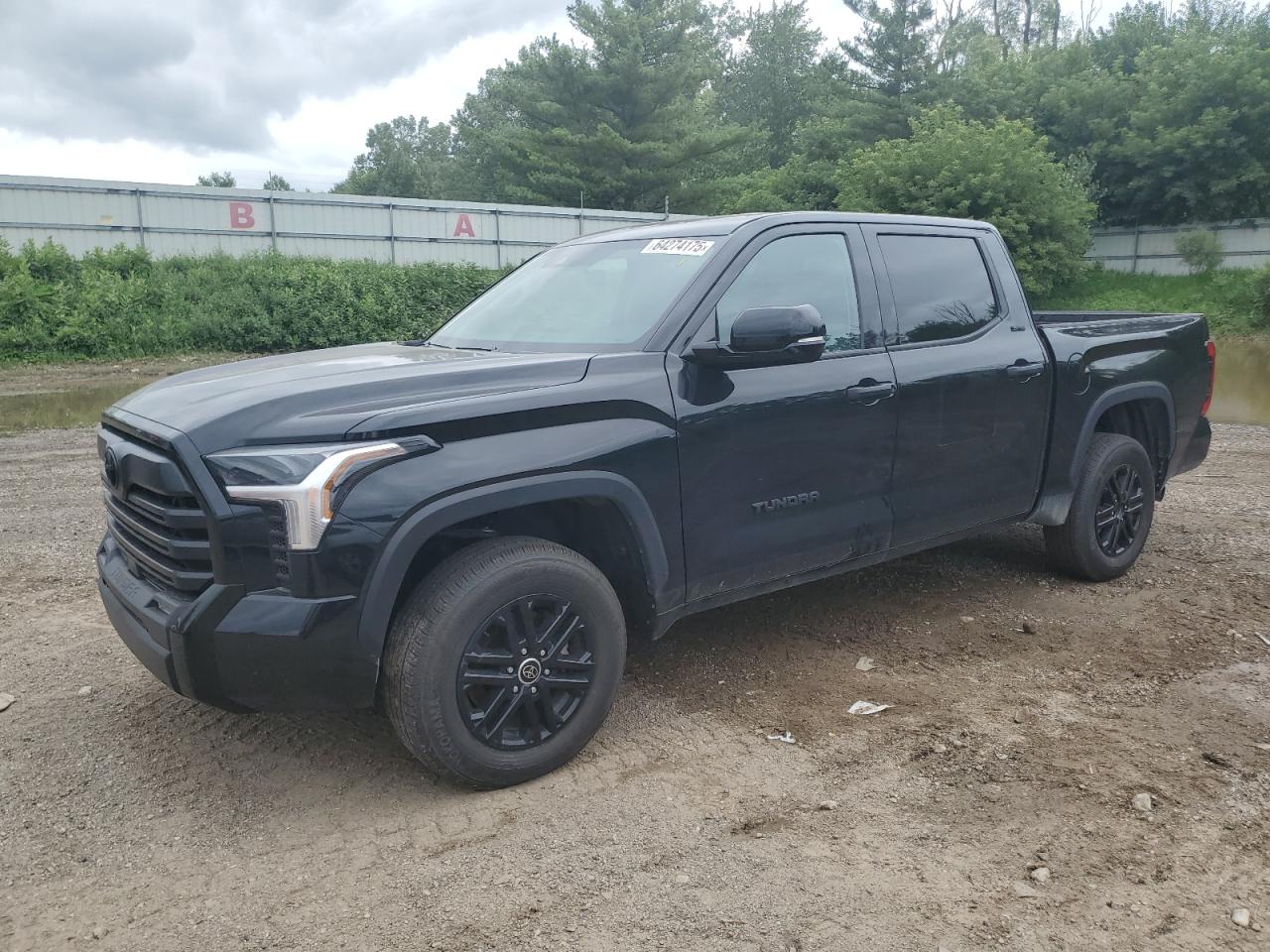 TOYOTA TUNDRA CRE 2024
