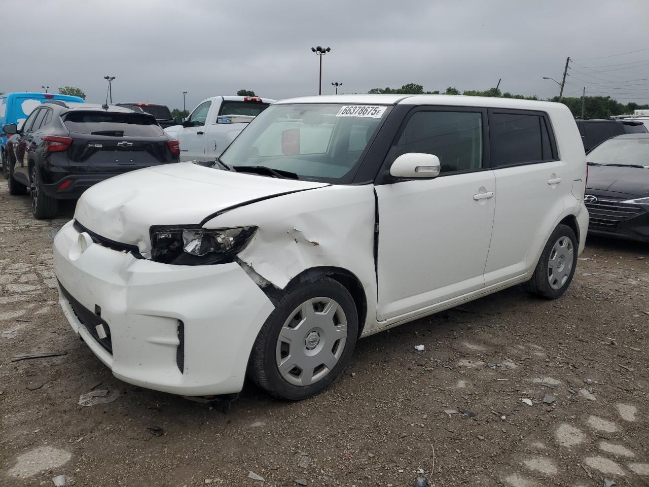 TOYOTA SCION XB 2012