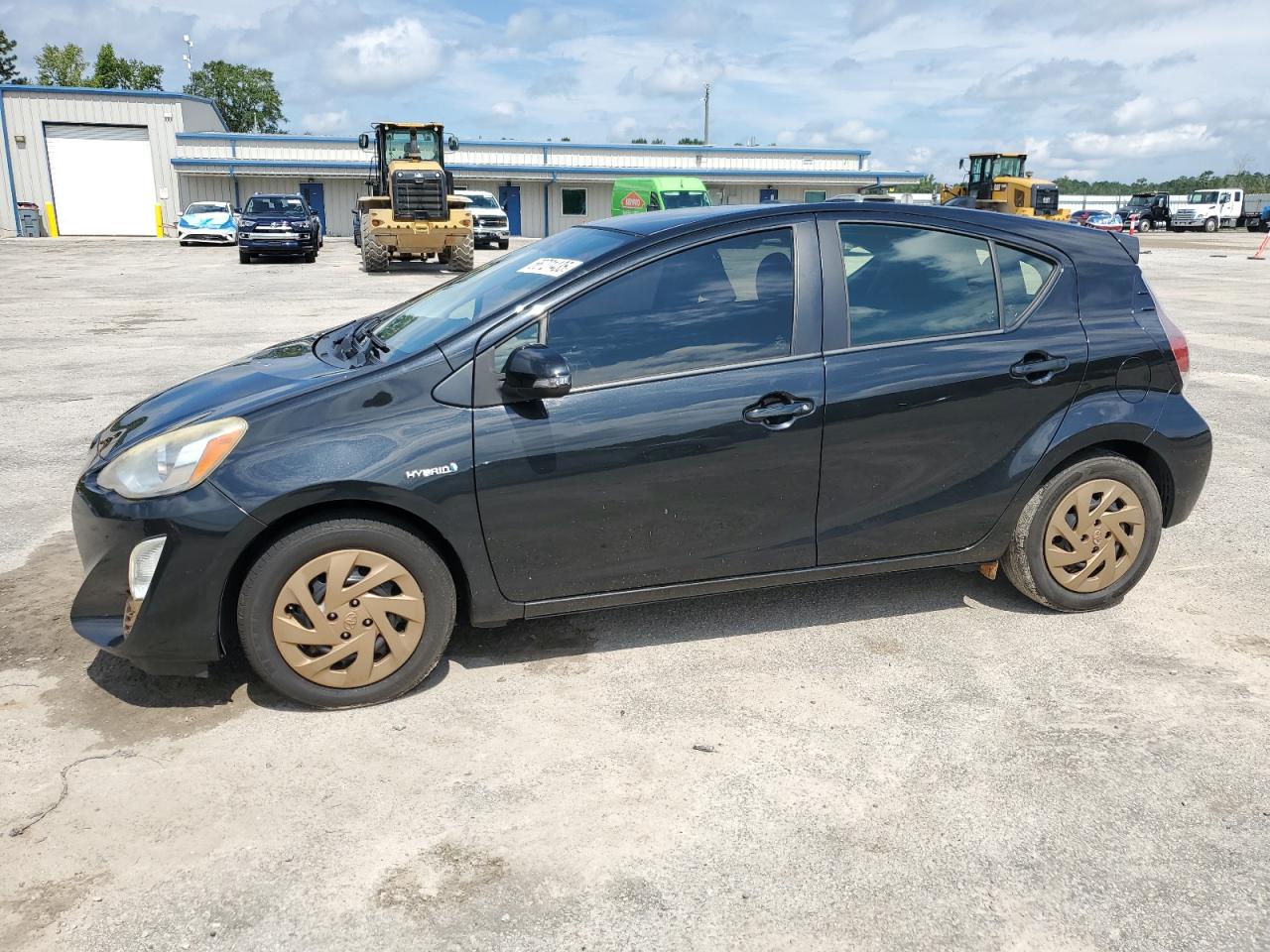 TOYOTA PRIUS C 2016
