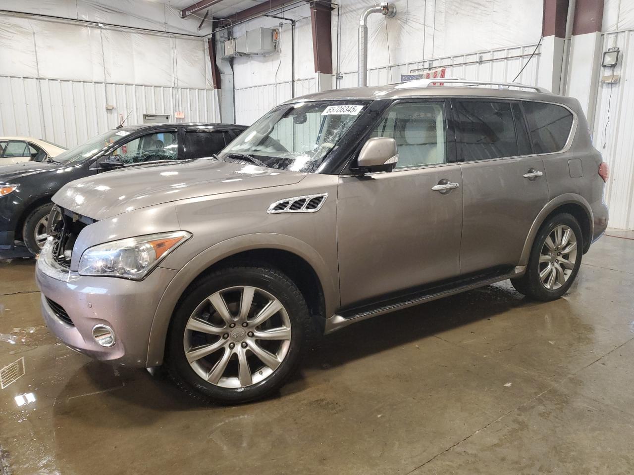INFINITI QX56 2013