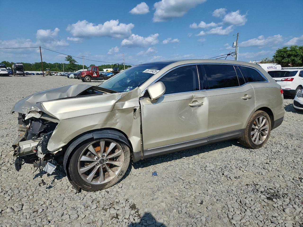 LINCOLN MKT 2010