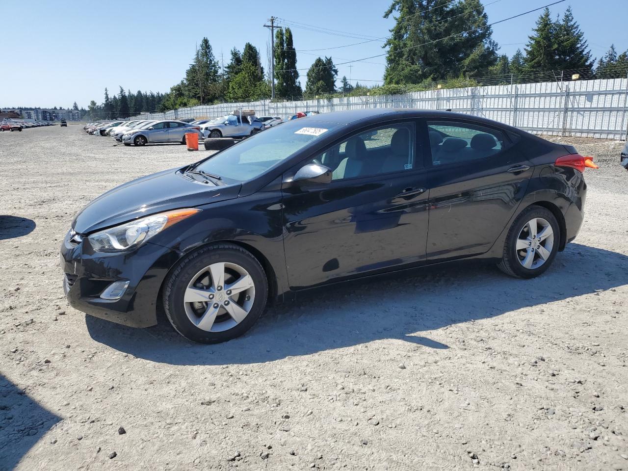 HYUNDAI ELANTRA GL 2013