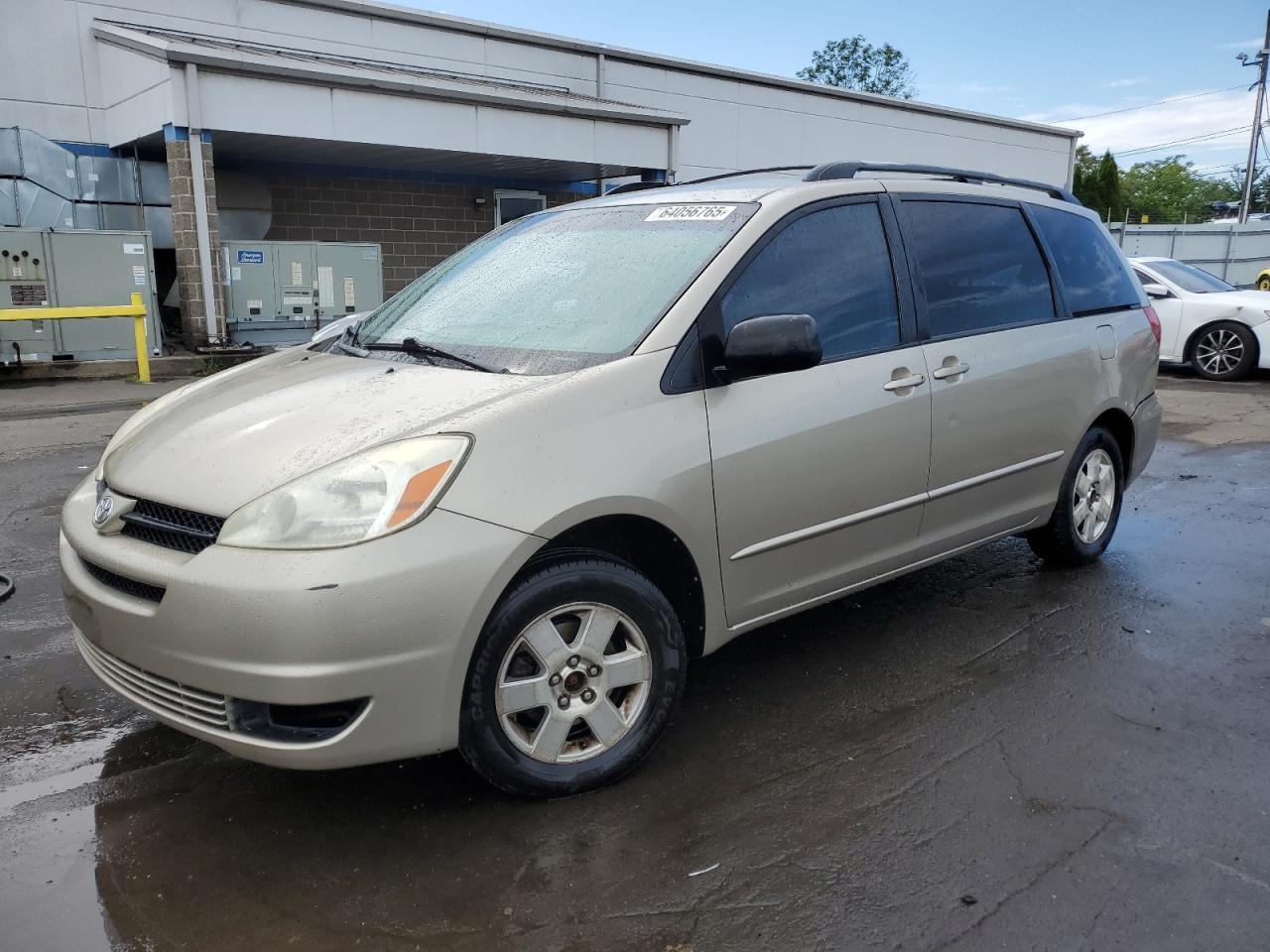 TOYOTA SIENNA CE 2004