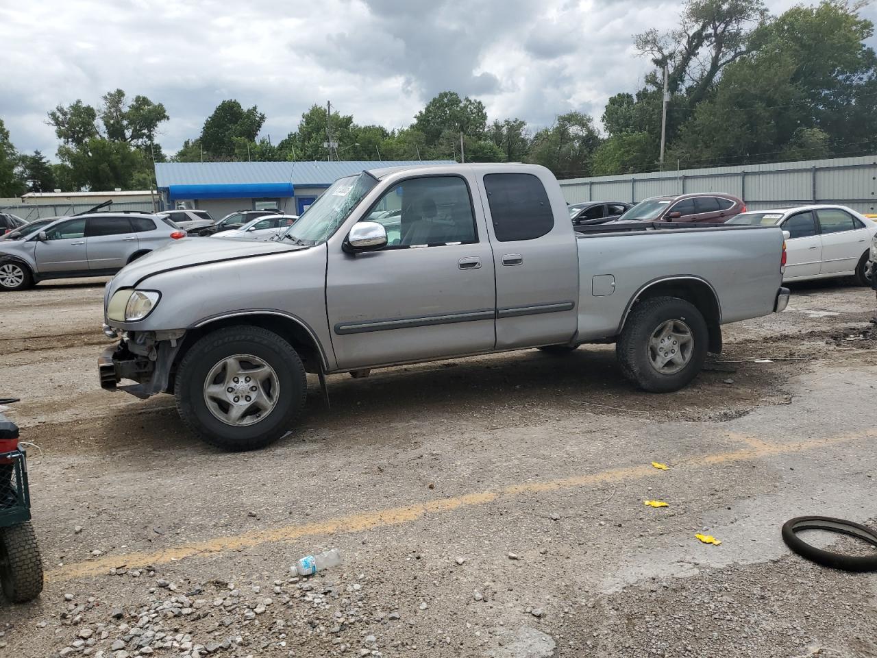 TOYOTA TUNDRA ACC 2003