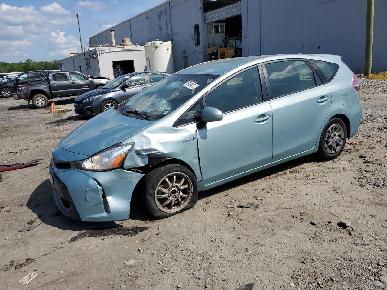 TOYOTA PRIUS V 2015