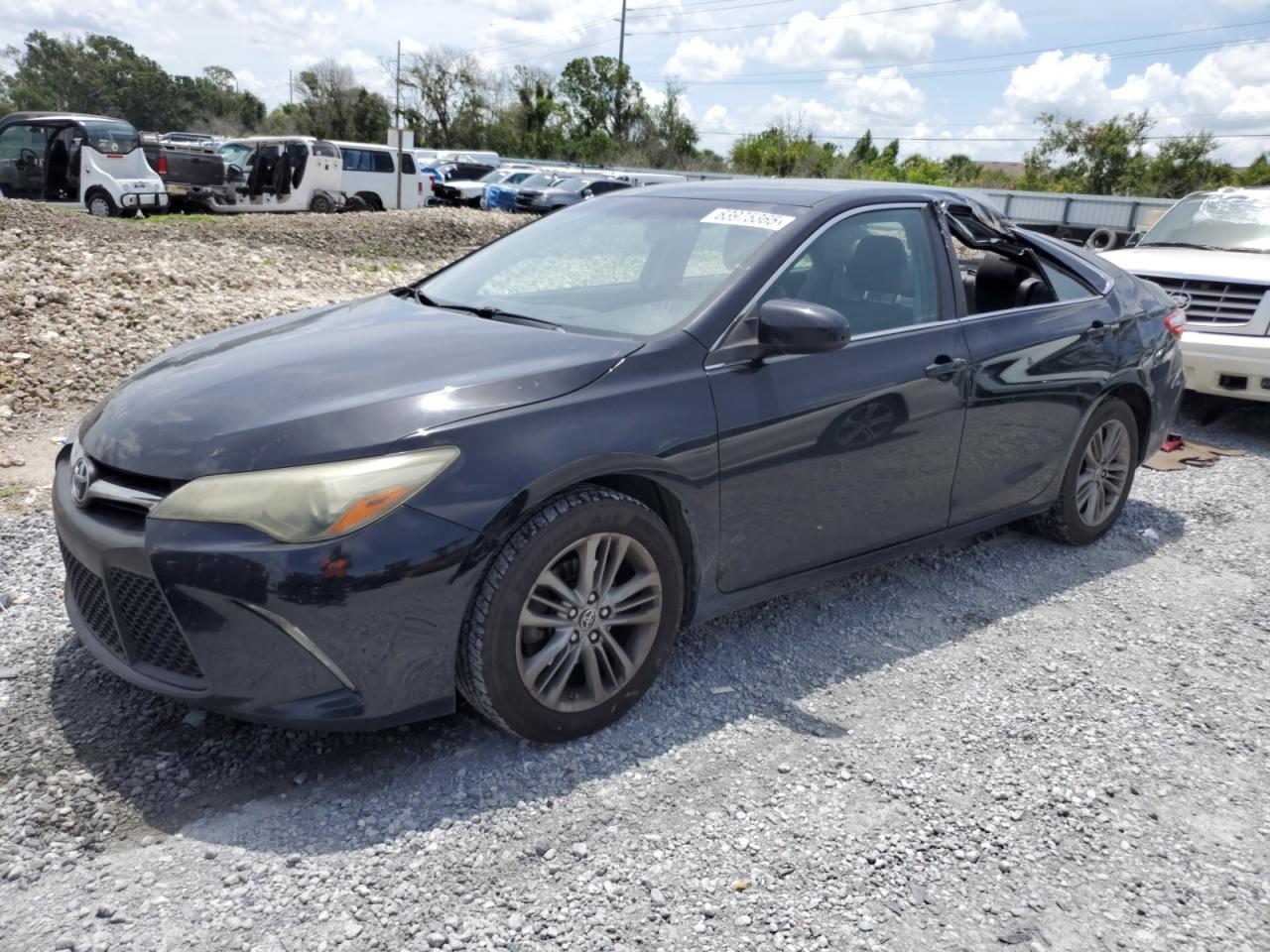TOYOTA CAMRY LE 2015