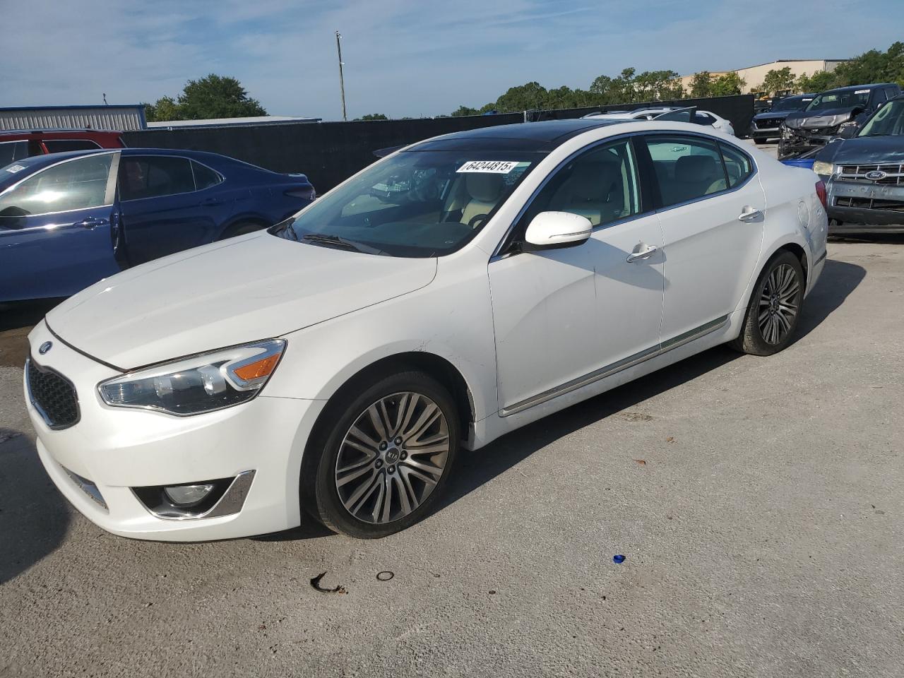 KIA CADENZA PR 2015