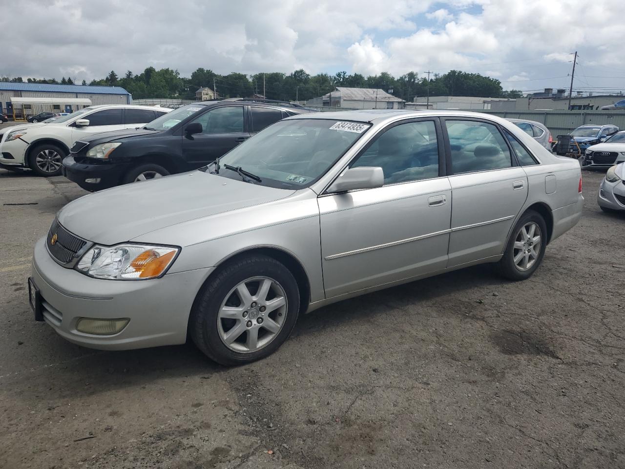TOYOTA AVALON XL 2002