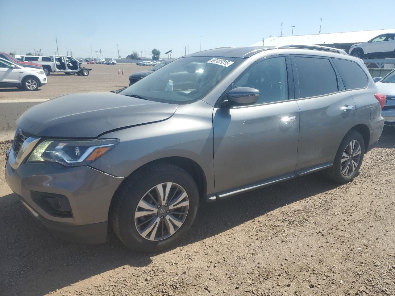 NISSAN PATHFINDER 2017