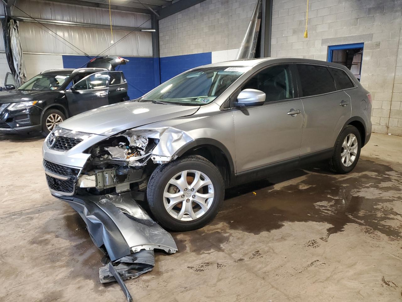 MAZDA CX-9 2011
