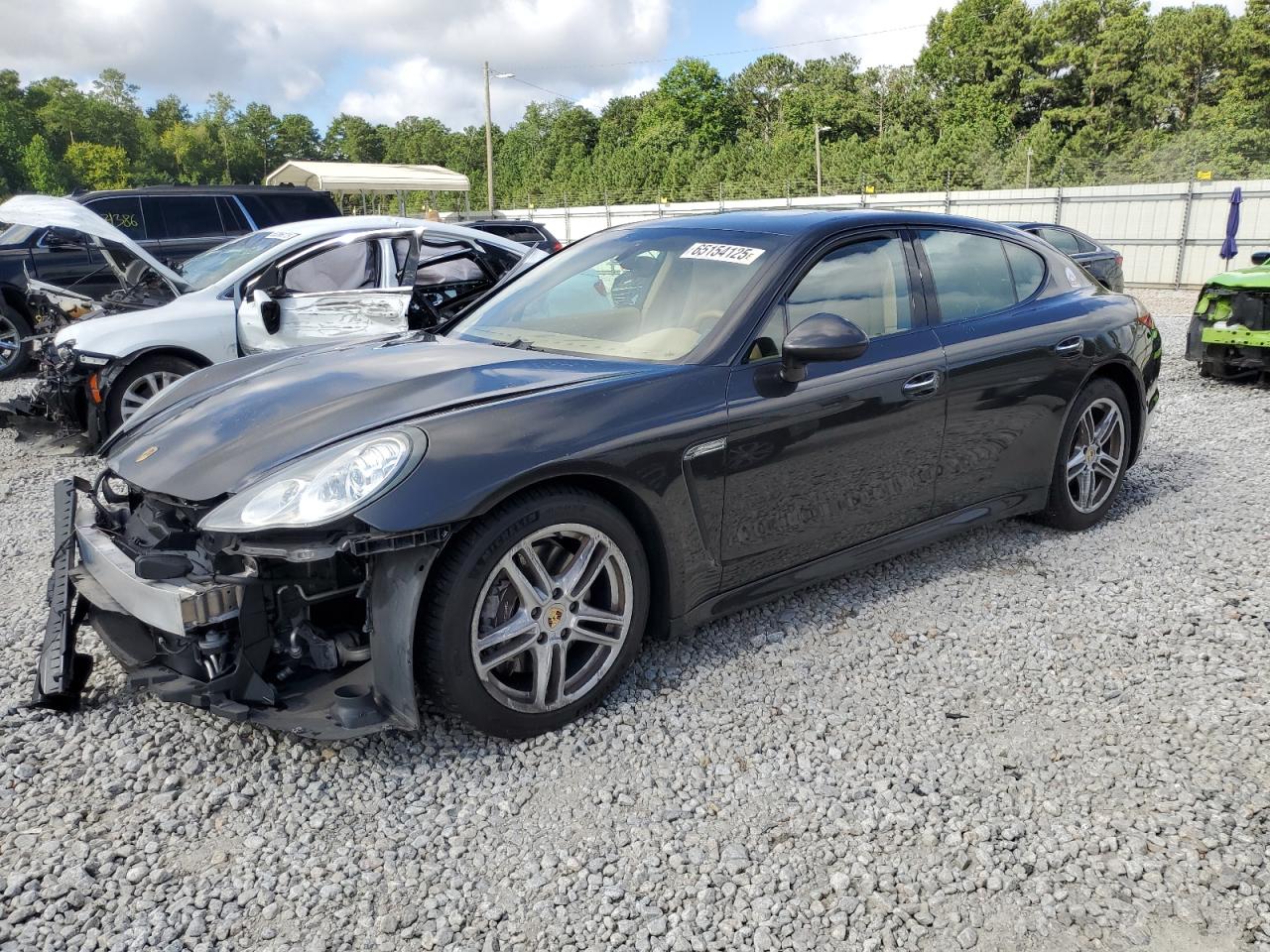 PORSCHE PANAMERA 2 2011