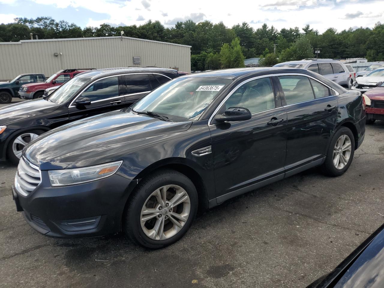 FORD TAURUS SEL 2013